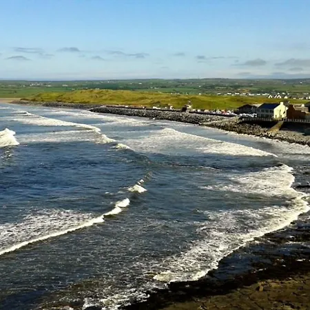 Coach House Lahinch